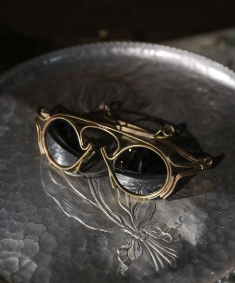 Ferric “Sunglasses” Black.