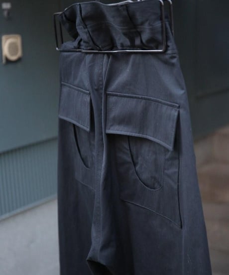NL "Switching highwaist pants"