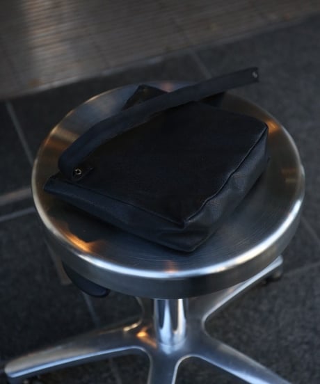 JFR "Six fingers clutch bag"