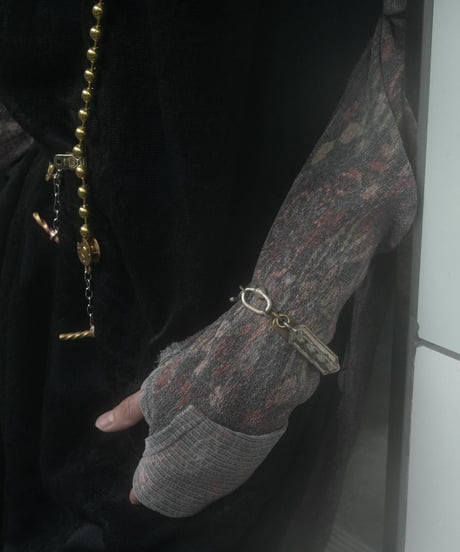 Hankes × WILDFRÄULEIN "+- 8"