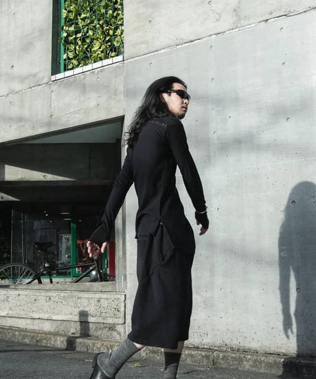 JFR "Tite volume cutsew" Black silk.