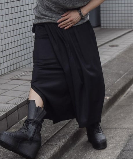 WILDFRÄULEIN "Pure lana pleated"
