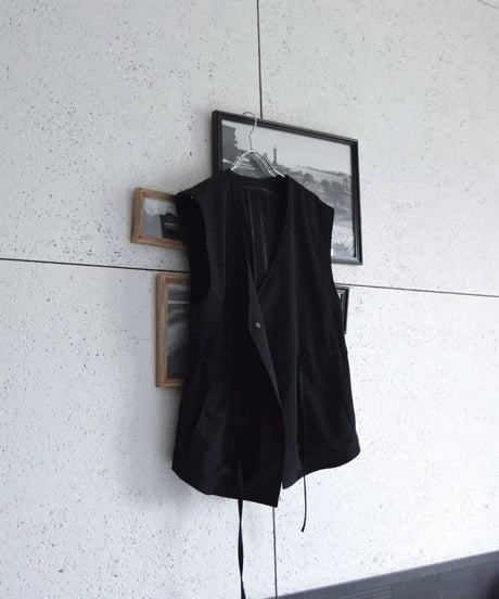 Hankes "Over vest"