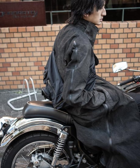 JFR "Stone pride zip coat" Code ink.