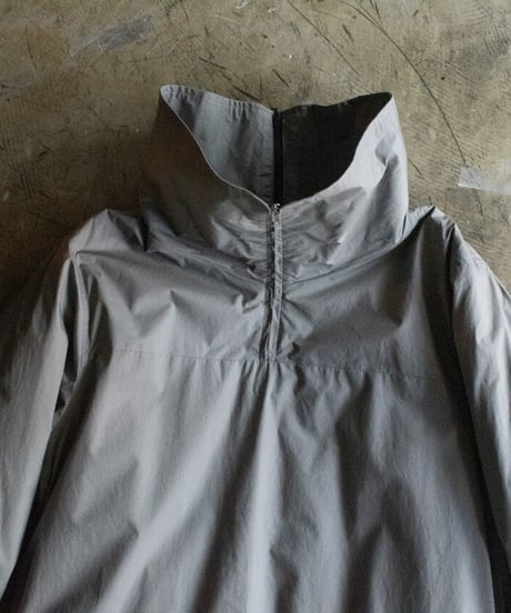 NorthernIslands "'Typewriter grey backzip down"