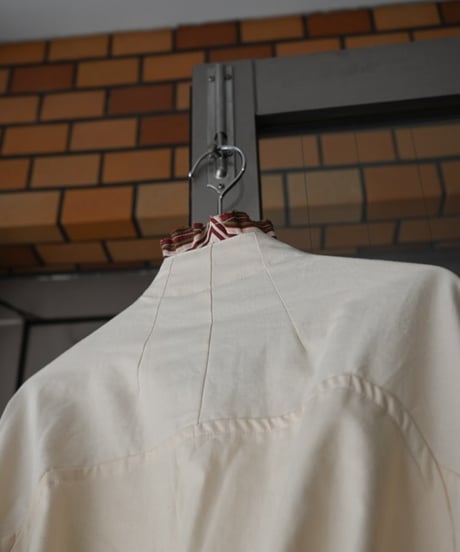WILDFRÄULEIN "Provance flower of broach blouse"