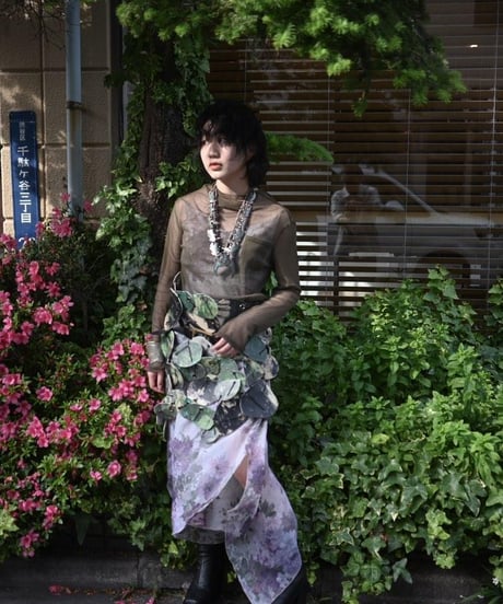 WILDFRÄULEIN "Sheer cutsew"
