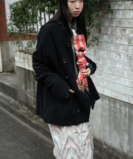 Gauche "Decorate neck tie"