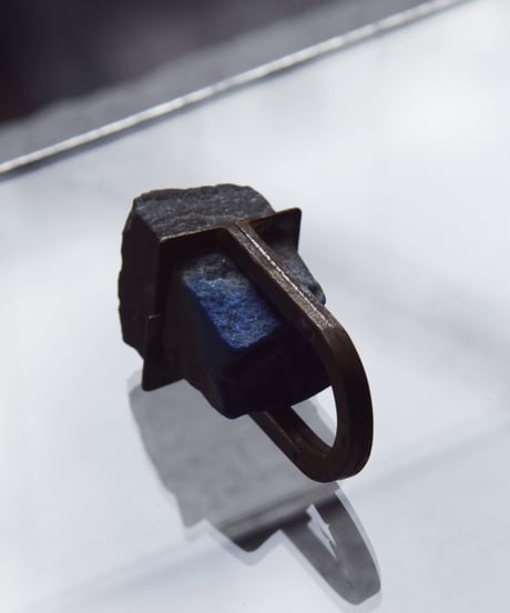 NYFW "Cocktail ring"