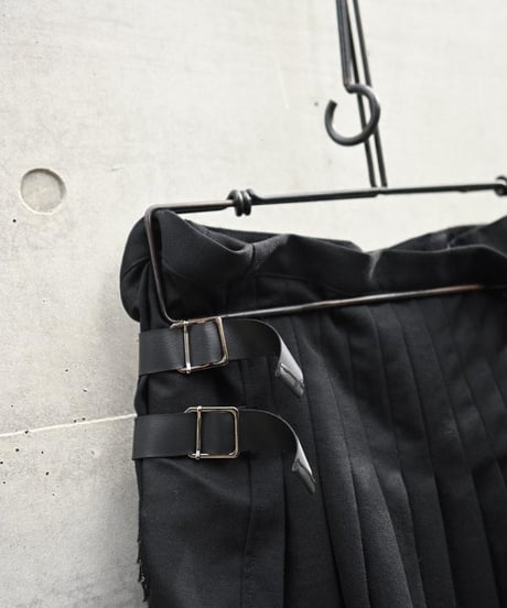 WILDFRÄULEIN "Bontage kilt skirt with pants"