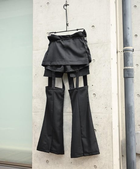 WILDFRÄULEIN "Bontage kilt skirt with pants"