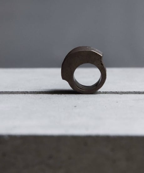 Ferric "Bone cast ring"