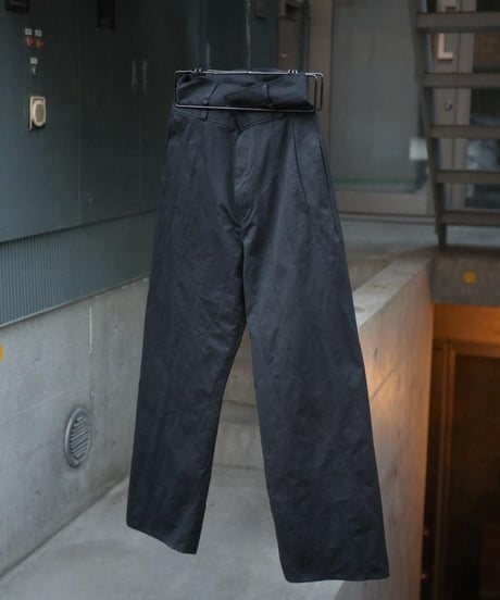 NL "Switching highwaist pants"