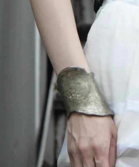 Ferric "Pewter bangle" Middle long ver.