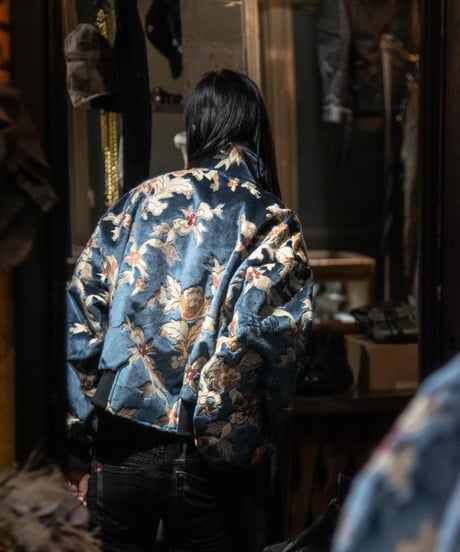 Hankes "Blue eyes flower blouson"