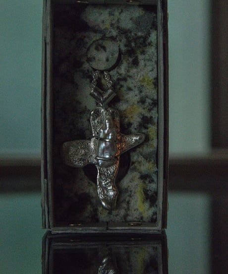 ferric "Pearl × silver999 necklaae"