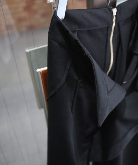 WILDFRÄULEIN "Couture skirt" Italian wool.