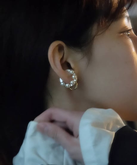 Ferric "Pearl ear cuffs"