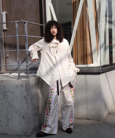 WILDFRÄULEIN "Jointed nature wlid pants" Antique linen.