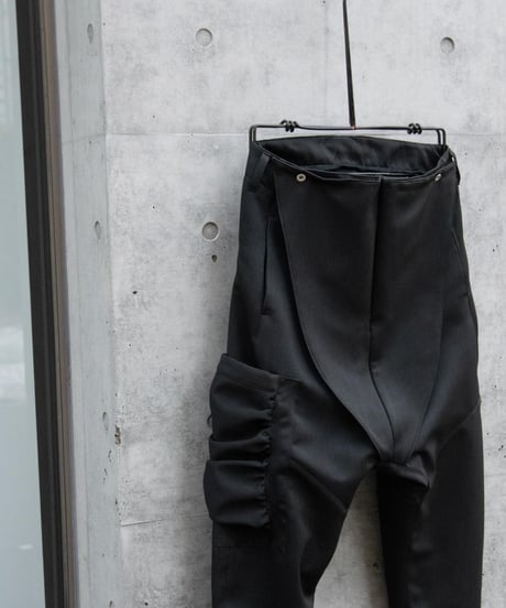 JFR "Reflections tapered pants"