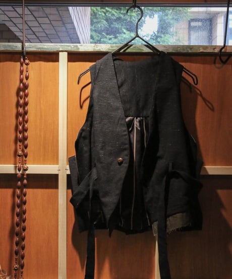 WILDFRÄULEIN "Semi gilet" Wool × Linen.