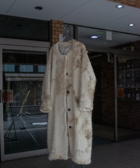 Hankes "Very large sheephair coat"