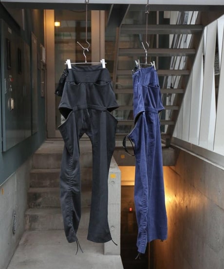 WILDFRÄULEIN "Circular side zip pants"