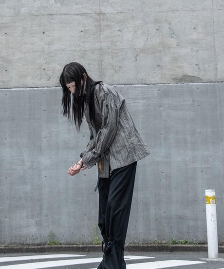 Northernislands "Switching officer shirt" Concrete wall.