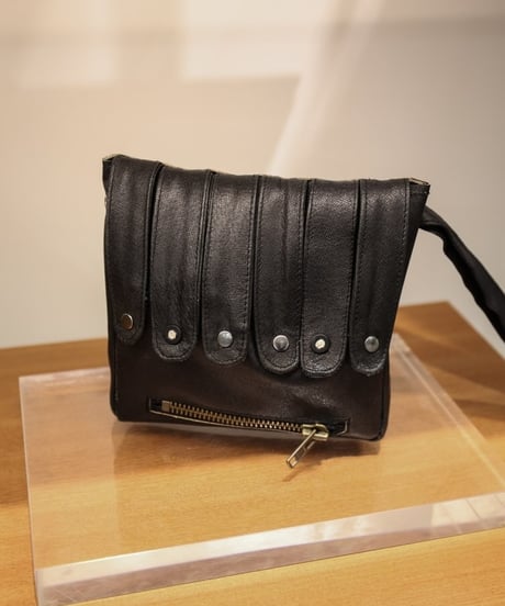 JFR "Six fingers clutch bag"