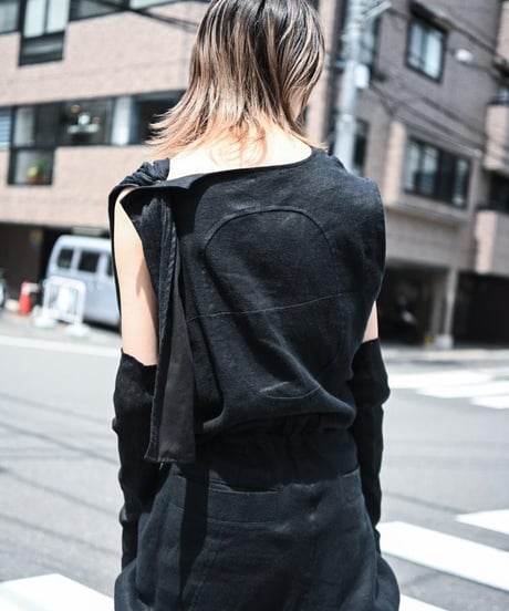 WILDFRÄULEIN "Couture salopette" Dark indigo linen.