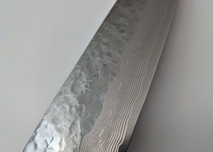 H0269 | VG10積層 | 牛刀210 | 黒マイカルタ | タケフナイフビレッジ