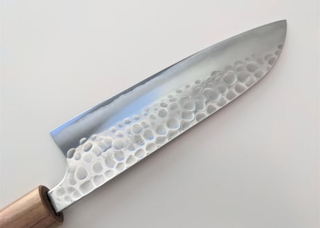 QB0411 | 青紙クラッド | 三徳 | 鎚目 | アメリカンチェリー丸柄