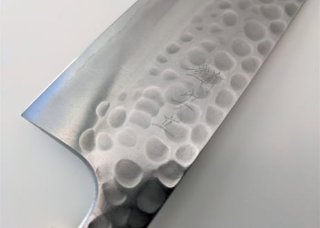 QB0411 | 青紙クラッド | 三徳 | 鎚目 | アメリカンチェリー丸柄