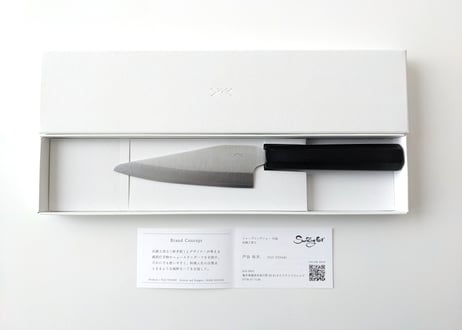 QE0009 | HATSU | VG7 | 巴刃 (小三徳) | 朴木黒八角柄