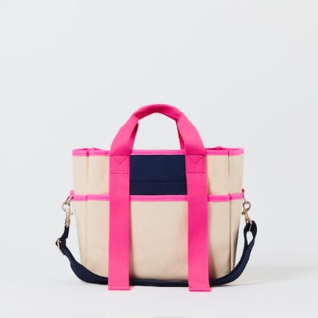 001 mini Cyndi