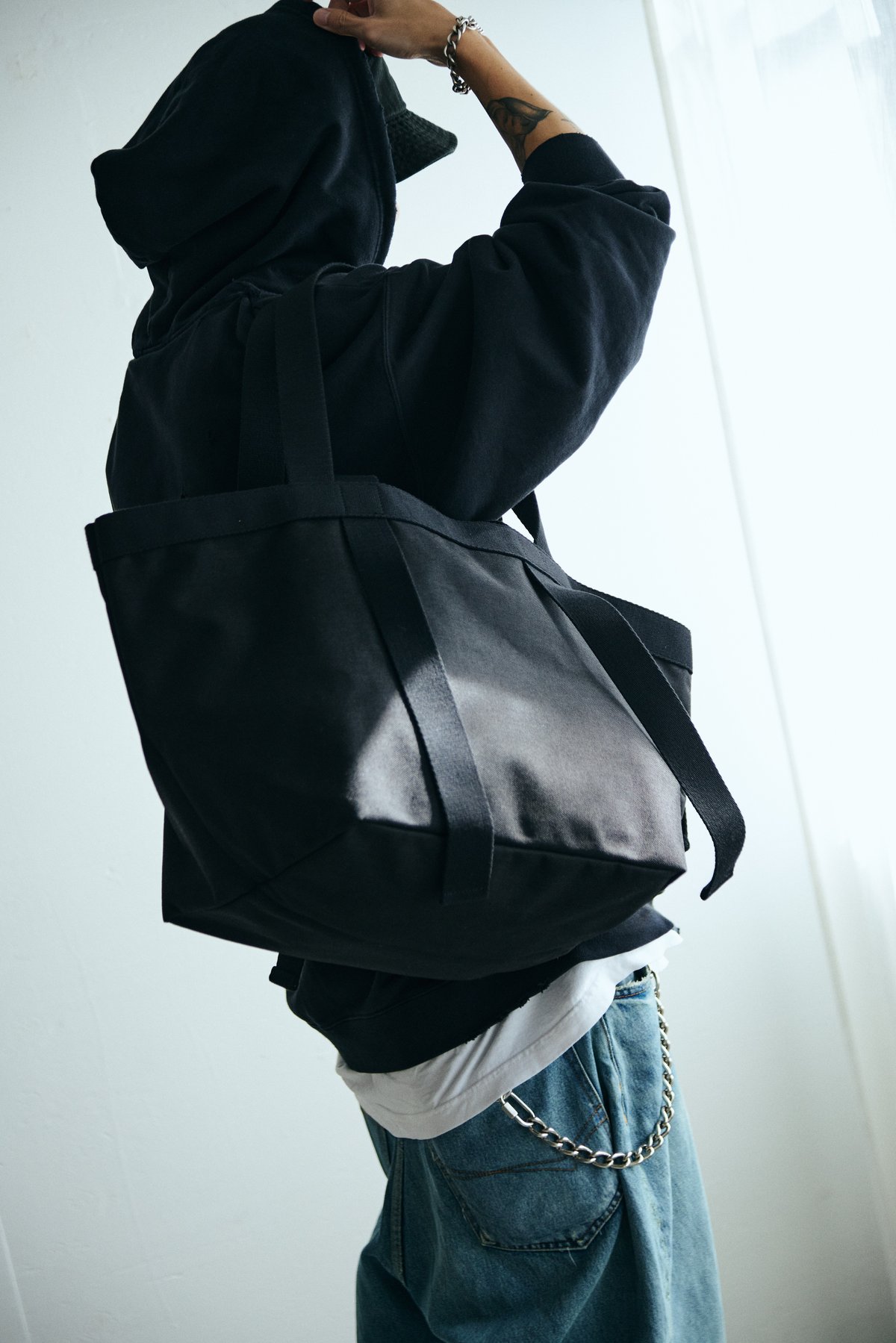 ✨新品未使用✨ブラックレーベル　バングル　CBチェック　シルバー　保存袋付き 楽天市場】【SALE／50%OFF】【WEB限定】クレストブリッジ