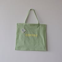 cafe shimaのオリジナルのカバン　　グリーンチェック生地×黄色ロゴ文字