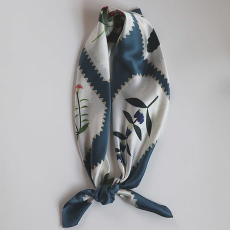 scarf <KITTE>