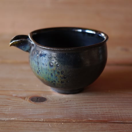 黒釉　片口