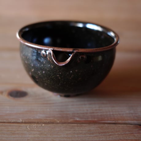 鉄釉　片口