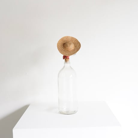 Glass bottle