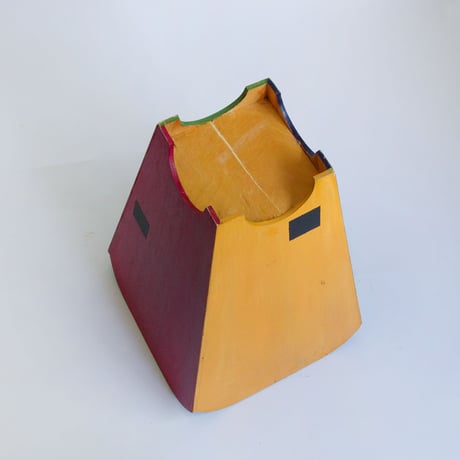 Trapezoidal box