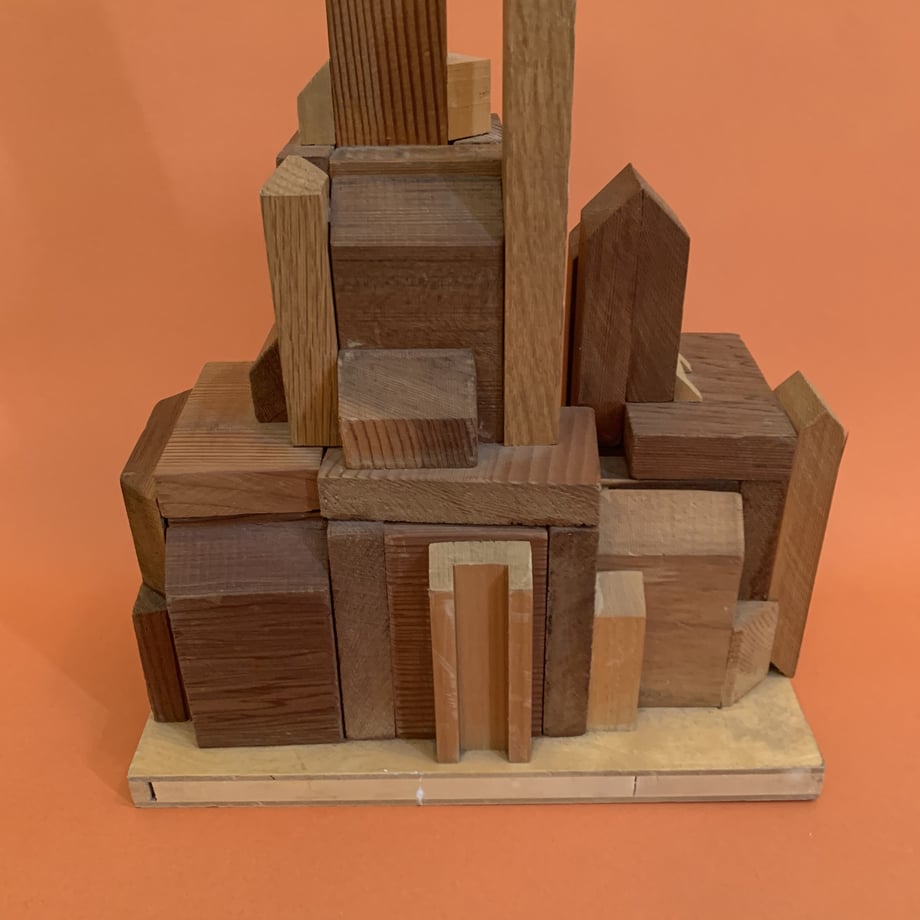 5e4cb66d94cf7b26562efe36