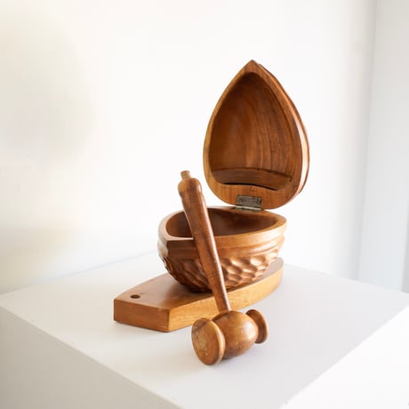 Nut Bowl