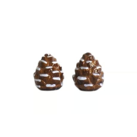 Pinecone Salt and Pepper