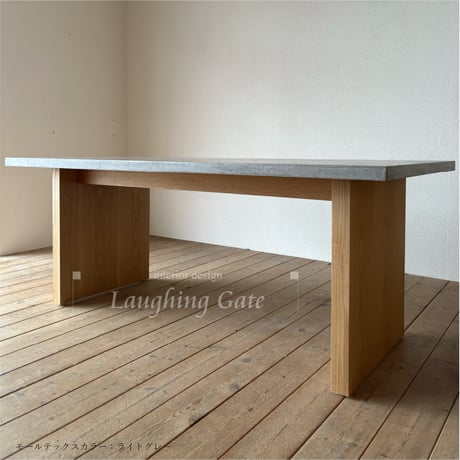 モールテックス ダイニングテーブル”RUND02"木製パネル脚（オーク・ウォルナット）  2200/900/720