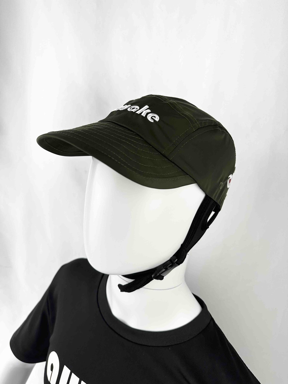 awake ヘルメット　釣り用　ロックショア 新発売】 awake ヘルメット 釣り用 ロックショア ウェア - ウェア