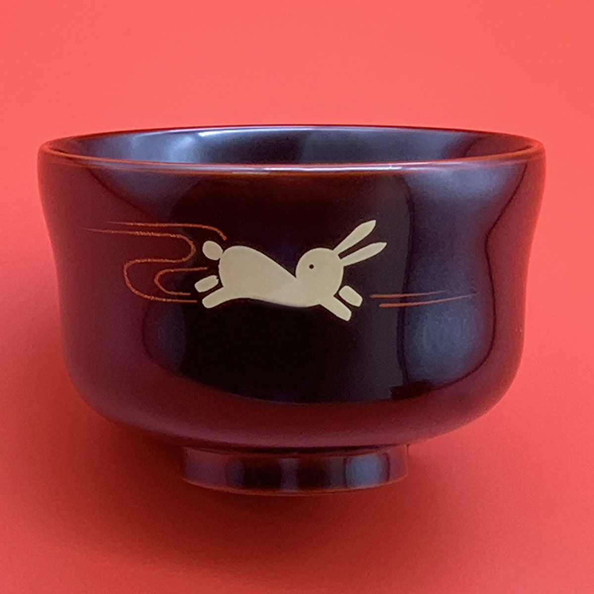 うさぎ 汁椀ペア （溜・古代朱） | 【公式】うるしギャラリー久右衛門