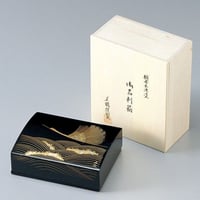 沈金・波に鶴 名刺箱（黒）