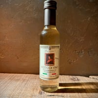 創業当初からずっと使ってる白ワインビネガー